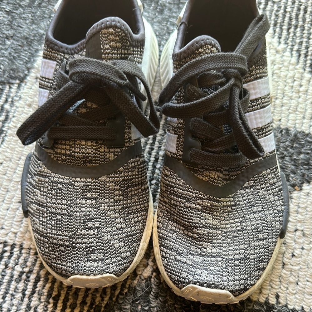 adidas White and Gray Athletic Shoes for Performance - Picture 2 of 8